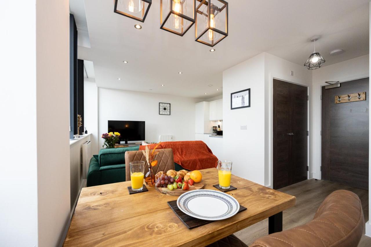 Chic Luxury Apartment Near Old Trafford Stadiums Manchester Exterior foto